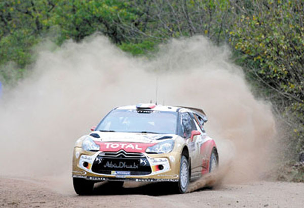 Loeb se aleja del equipo de Citroën de rally, pero seguirá junto a Total.