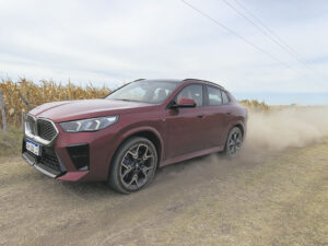 BMW iX2 xDrive30 M Sport, el primer eléctrico.