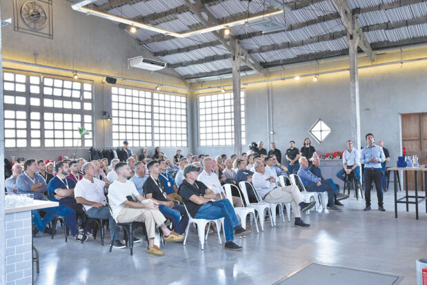 Asistieron clientes y representantes de Wega en todo el país.